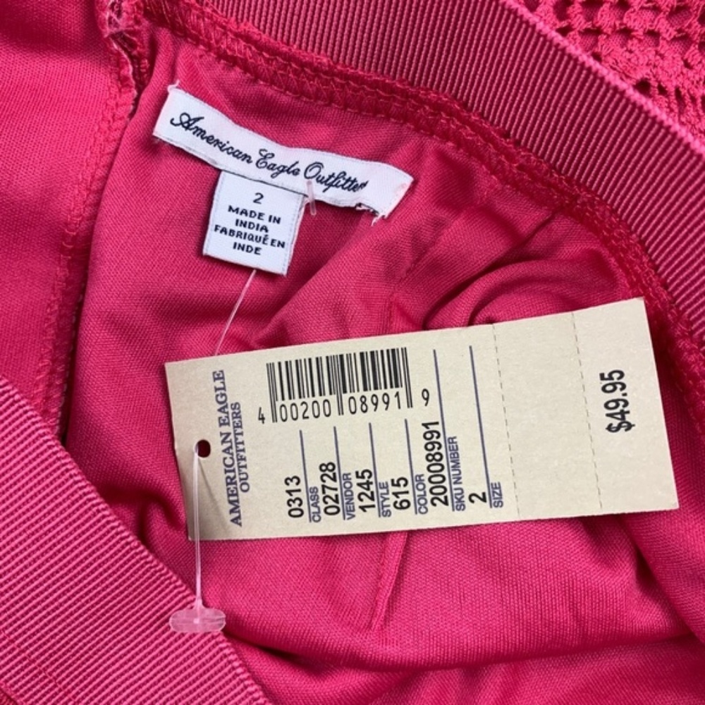 American Eagle NWT Pink Crochet Mini Skirt Size 2 - Picture 4 of 5